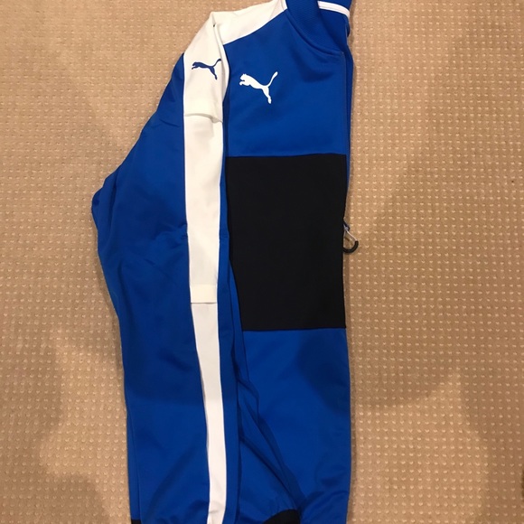Puma Zip-Up Stadium Jacket - Picture 4 of 4